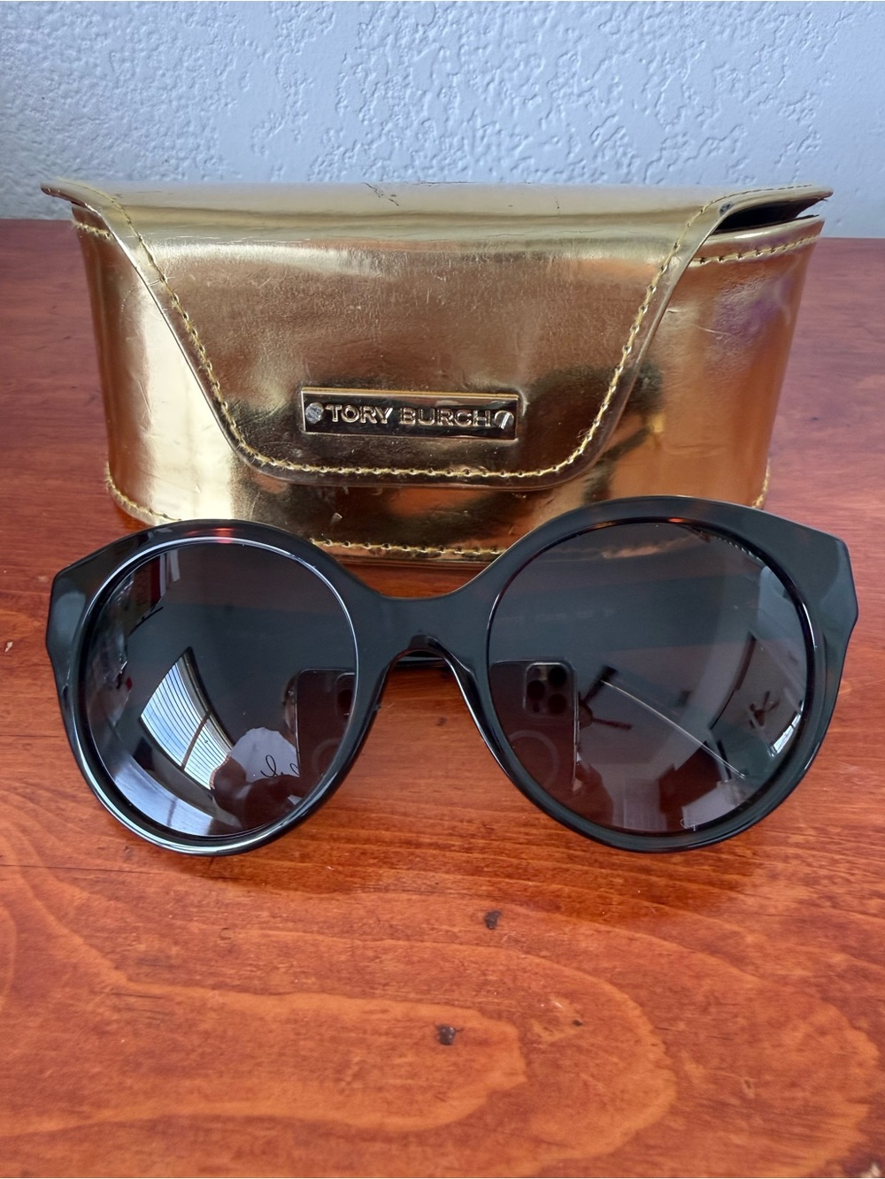 Tory Burch Black Round Sunglasses with Gold Case